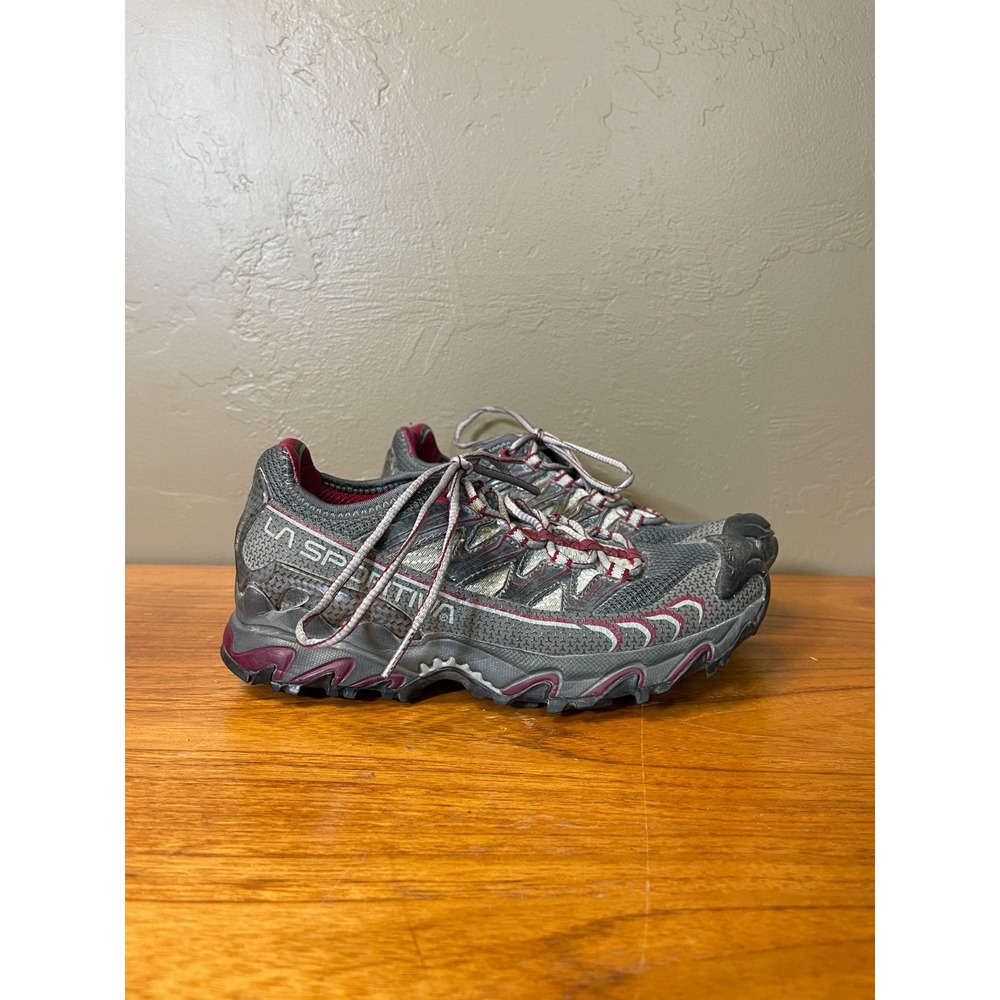 La Sportiva Ultra Raptor Womens 6.5 Silver Trail Running Hiking Shoes 2091-C